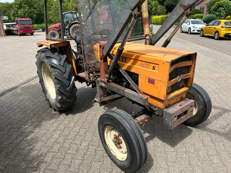 Renault 461S 461S - Traktor: obrázek 3 Renault 461S 461S - Traktor: obrázek 3