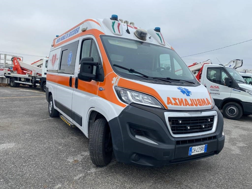 Fiat Ducato - Pohotovostní vůz: obrázek 1 Fiat Ducato - Pohotovostní vůz: obrázek 1