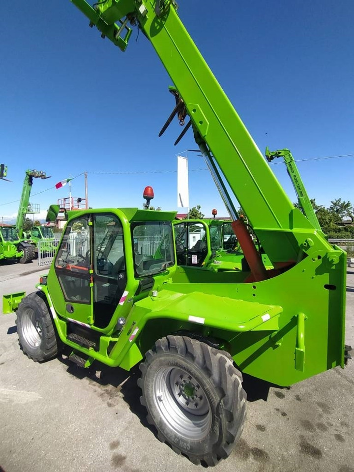 Teleskopický manipulátor Merlo 40.16: obrázek 9