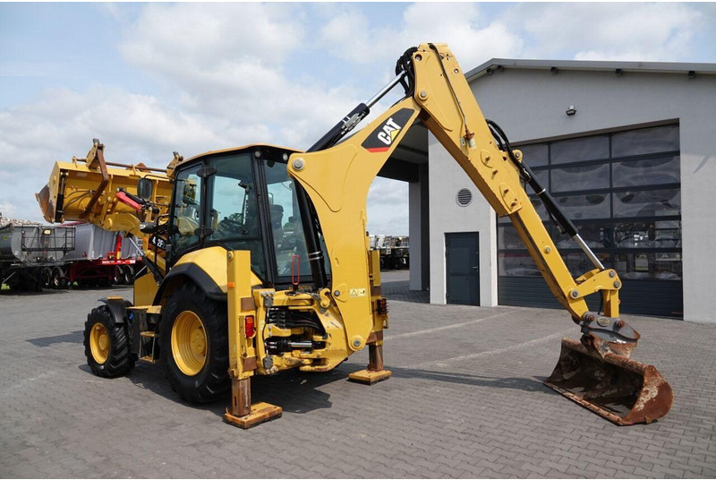 Caterpillar 432 F2 / KOPARKO-ŁADOWARKA / 2019 ROK / KOMPLET ŁYŻEK - Rýpadlo-nakladač: obrázek 5 Caterpillar 432 F2 / KOPARKO-ŁADOWARKA / 2019 ROK / KOMPLET ŁYŻEK - Rýpadlo-nakladač: obrázek 5