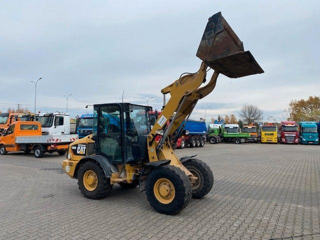Caterpillar 906H - Kolový nakladač: obrázek 2 Caterpillar 906H - Kolový nakladač: obrázek 2