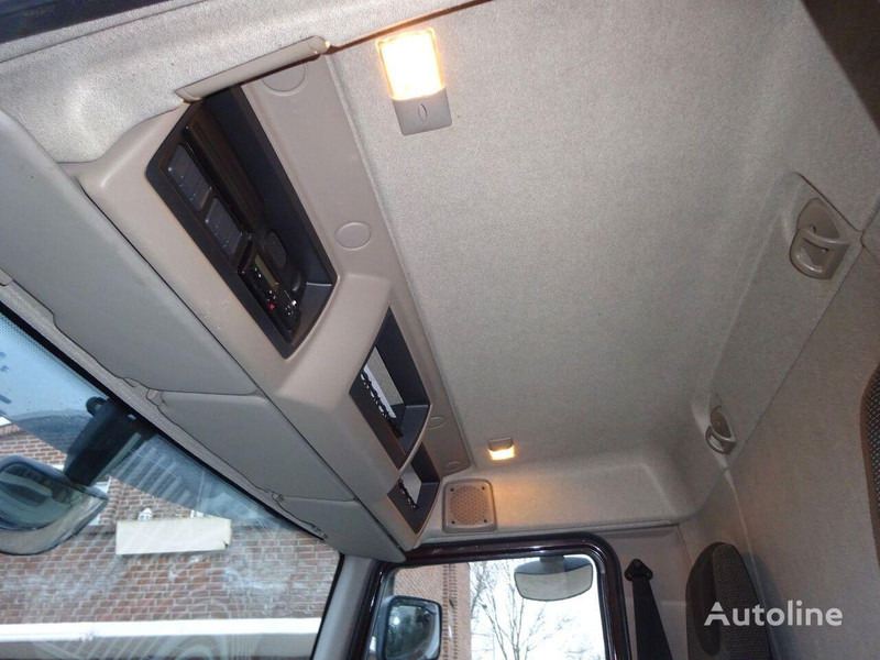 Skříňový nákladní auto DAF LF 220: obrázek 10