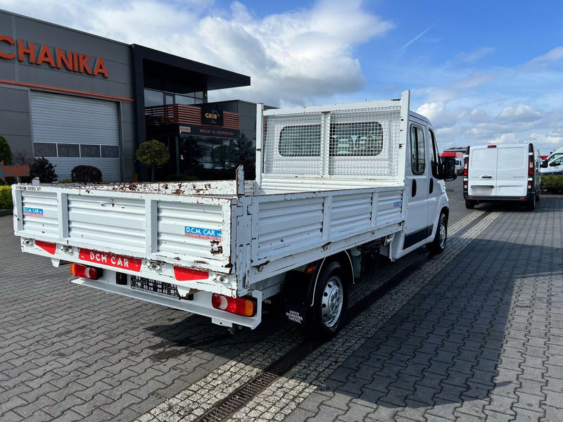 Fiat Ducato Brygadówka Doka 7-miejsc + Skrzynia - Dodávka valník, Dodávka s dvojitou kabinou: obrázek 4 Fiat Ducato Brygadówka Doka 7-miejsc + Skrzynia - Dodávka valník, Dodávka s dvojitou kabinou: obrázek 4