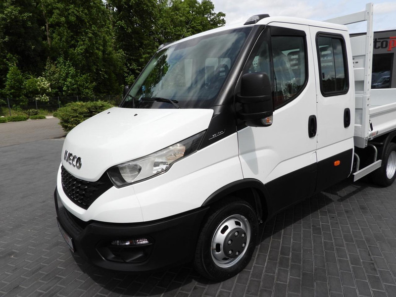 Dodávka sklápěč Iveco DAILY 35C14 WYWROTKA PODWÓJNA KABINA DOKA 6 MIEJSC TEMPOMAT BLIŹ: obrázek 18 Dodávka sklápěč Iveco DAILY 35C14 WYWROTKA PODWÓJNA KABINA DOKA 6 MIEJSC TEMPOMAT BLIŹ: obrázek 18
