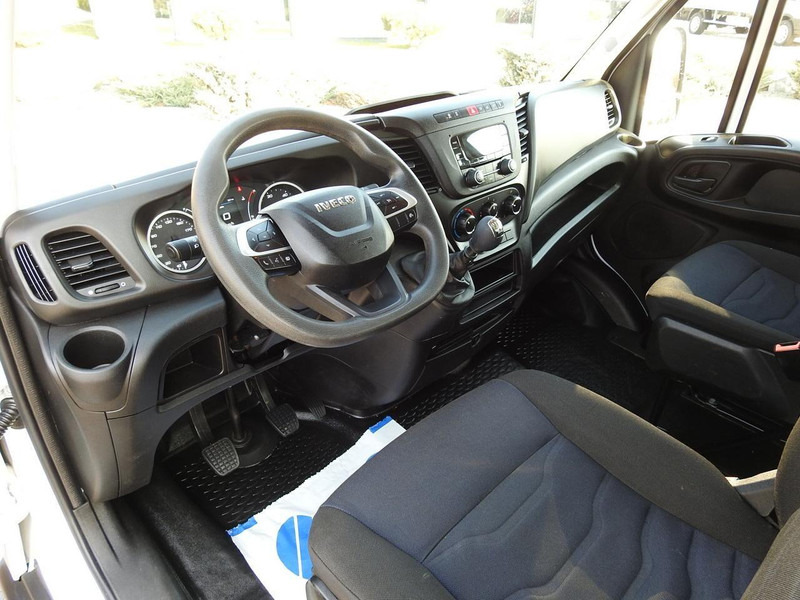 Iveco DAILY 35C14 WYWROTKA PODWÓJNA KABINA DOKA 6 MIEJSC TEMPOMAT KLIM - Dodávka sklápěč, Dodávka s dvojitou kabinou: obrázek 2 Iveco DAILY 35C14 WYWROTKA PODWÓJNA KABINA DOKA 6 MIEJSC TEMPOMAT KLIM - Dodávka sklápěč, Dodávka s dvojitou kabinou: obrázek 2