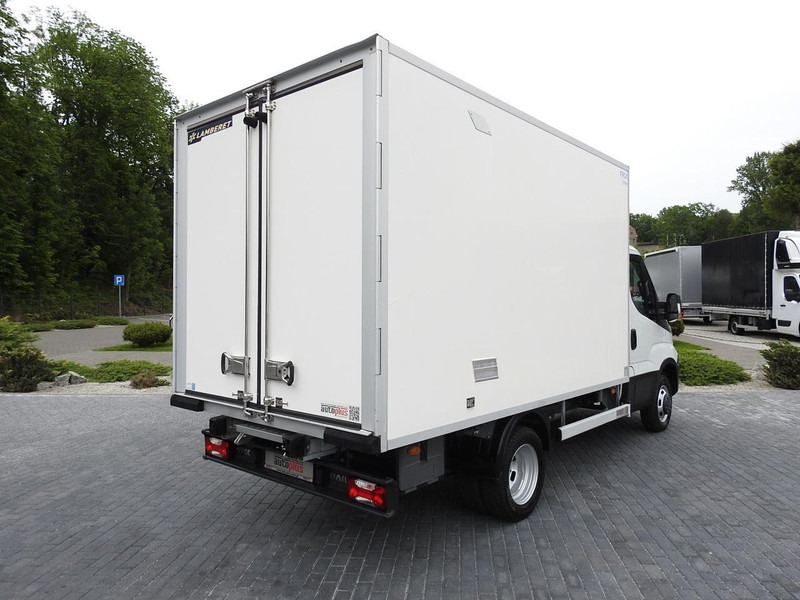 Iveco DAILY 35C15 KONTENER CHŁODNIA -12*C ZASILANIE 230V TEMPOMAT KLIM - Chladící dodávka: obrázek 3 Iveco DAILY 35C15 KONTENER CHŁODNIA -12*C ZASILANIE 230V TEMPOMAT KLIM - Chladící dodávka: obrázek 3