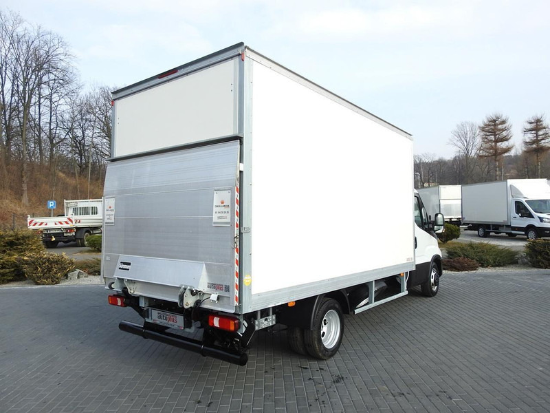 Iveco DAILY 35C16 KONTENER WINDA 8 PALET TEMPOMAT BLIŹNIACZE KOŁA KLIM - Dodávka skřín: obrázek 3 Iveco DAILY 35C16 KONTENER WINDA 8 PALET TEMPOMAT BLIŹNIACZE KOŁA KLIM - Dodávka skřín: obrázek 3