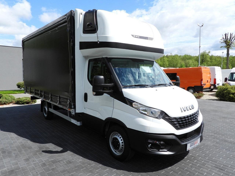 Iveco DAILY  35S18 PLANDEKA 10 PALET WEBASTO TEMPOMAT KLIMATYZACJA  18 - Plachtová dodávka: obrázek 4 Iveco DAILY  35S18 PLANDEKA 10 PALET WEBASTO TEMPOMAT KLIMATYZACJA  18 - Plachtová dodávka: obrázek 4