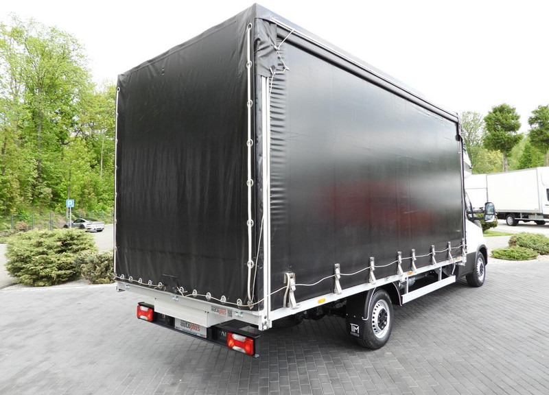 Iveco DAILY  35S18 PLANDEKA 10 PALET WEBASTO TEMPOMAT KLIMATYZACJA  18 - Plachtová dodávka: obrázek 3 Iveco DAILY  35S18 PLANDEKA 10 PALET WEBASTO TEMPOMAT KLIMATYZACJA  18 - Plachtová dodávka: obrázek 3