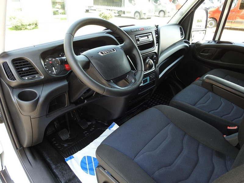 Iveco DAILY 50C15 CHŁODNIA KONTENER -5*C ZASILANIE 230V KLIMATYZACJA B - Chladírenský nákladní automobil: obrázek 2 Iveco DAILY 50C15 CHŁODNIA KONTENER -5*C ZASILANIE 230V KLIMATYZACJA B - Chladírenský nákladní automobil: obrázek 2