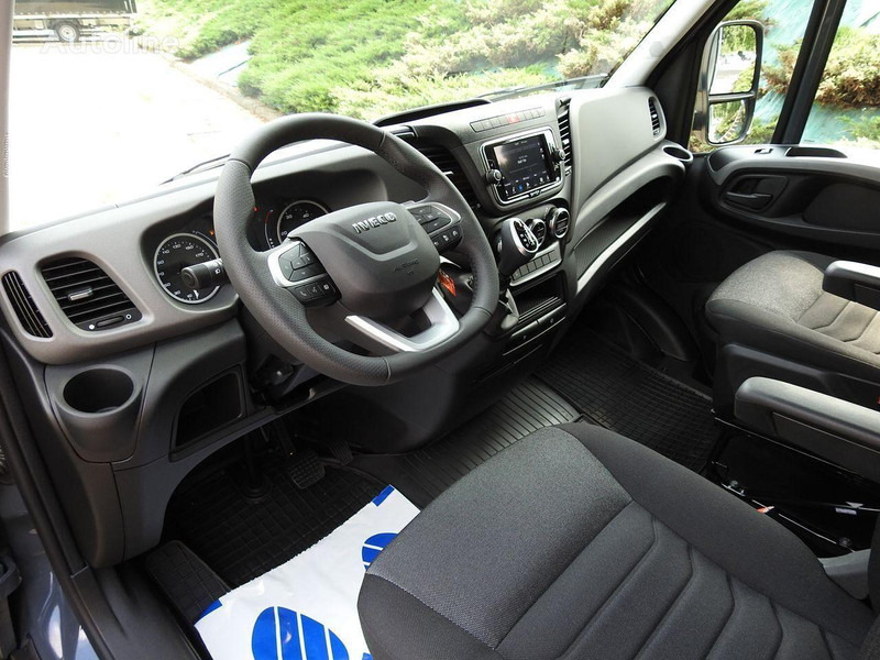 Iveco Daily 35S18 Curtain side - Plachtová dodávka: obrázek 4 Iveco Daily 35S18 Curtain side - Plachtová dodávka: obrázek 4