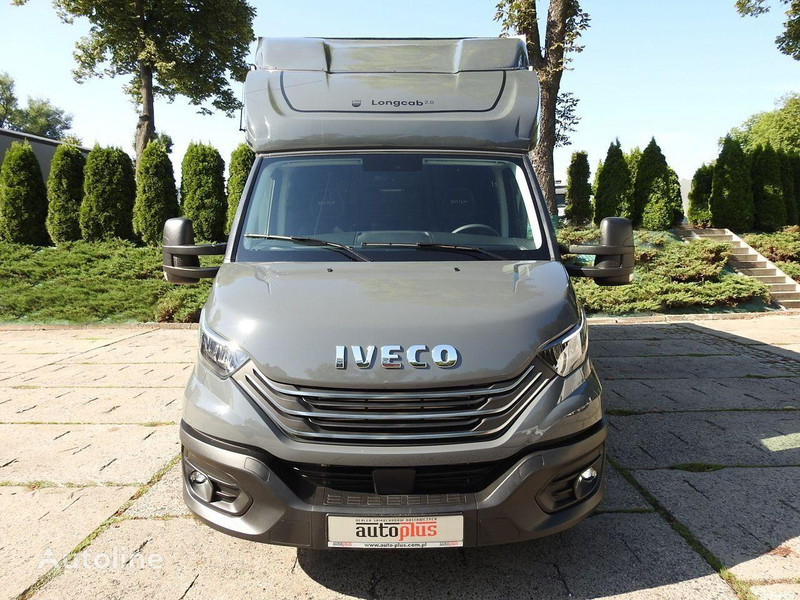 Iveco Daily 35S18 Curtain side - Plachtová dodávka: obrázek 3 Iveco Daily 35S18 Curtain side - Plachtová dodávka: obrázek 3