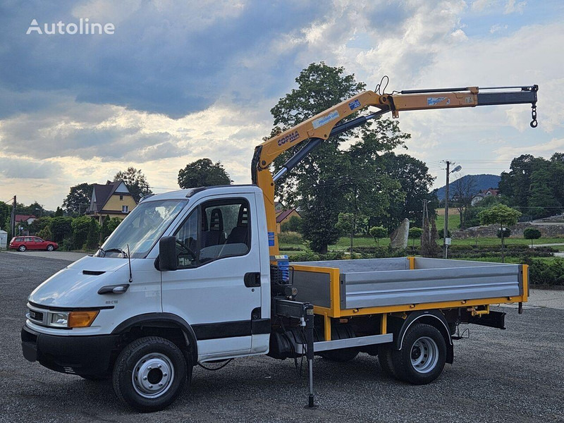 Iveco Daily 65c-15 Flatbed + crane Copma - Nákladní automobil valníkový/ Plošinový, Auto s hydraulickou rukou: obrázek 1 Iveco Daily 65c-15 Flatbed + crane Copma - Nákladní automobil valníkový/ Plošinový, Auto s hydraulickou rukou: obrázek 1