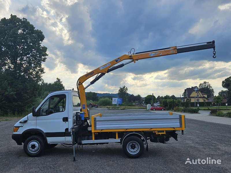 Iveco Daily 65c-15 Flatbed + crane Copma - Nákladní automobil valníkový/ Plošinový, Auto s hydraulickou rukou: obrázek 2 Iveco Daily 65c-15 Flatbed + crane Copma - Nákladní automobil valníkový/ Plošinový, Auto s hydraulickou rukou: obrázek 2
