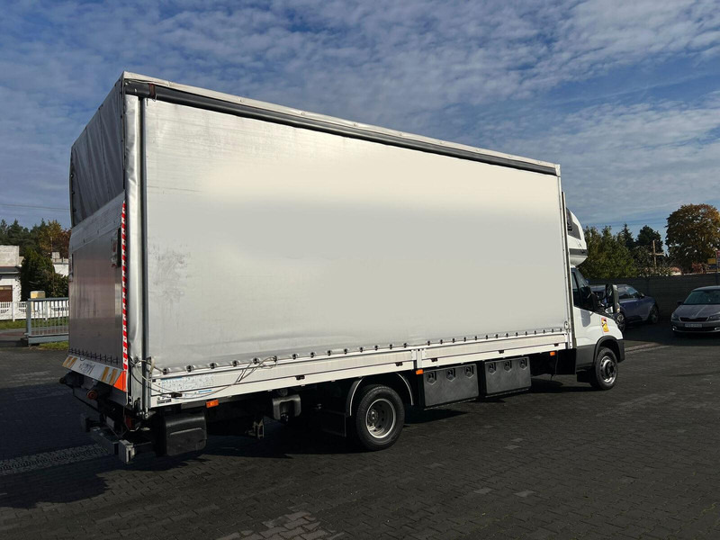 Iveco Daily 72C18 70C18 CURTAINE TILT+LIFT 1.HAND LED FULL OPTION - Plachtový nákladní auto: obrázek 5 Iveco Daily 72C18 70C18 CURTAINE TILT+LIFT 1.HAND LED FULL OPTION - Plachtový nákladní auto: obrázek 5