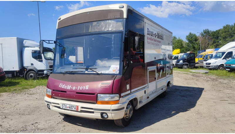 Iveco Etalmobil 55SA foodtruck - 5.5t - Pojízdná prodejna: obrázek 3 Iveco Etalmobil 55SA foodtruck - 5.5t - Pojízdná prodejna: obrázek 3