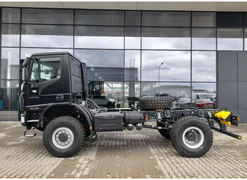 Iveco EuroCargo ML150E28WS - Podvozek s kabinou: obrázek 4 Iveco EuroCargo ML150E28WS - Podvozek s kabinou: obrázek 4