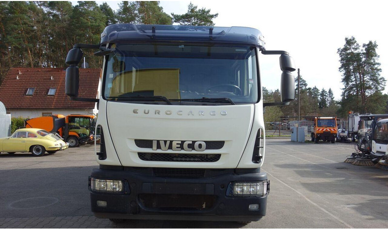 Iveco Eurocargo 120E225 - Workshop truck - Pojízdná prodejna: obrázek 2 Iveco Eurocargo 120E225 - Workshop truck - Pojízdná prodejna: obrázek 2