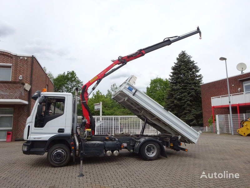 Iveco Eurocargo 80-220 Tipper + crane - Sklápěč, Auto s hydraulickou rukou: obrázek 2 Iveco Eurocargo 80-220 Tipper + crane - Sklápěč, Auto s hydraulickou rukou: obrázek 2