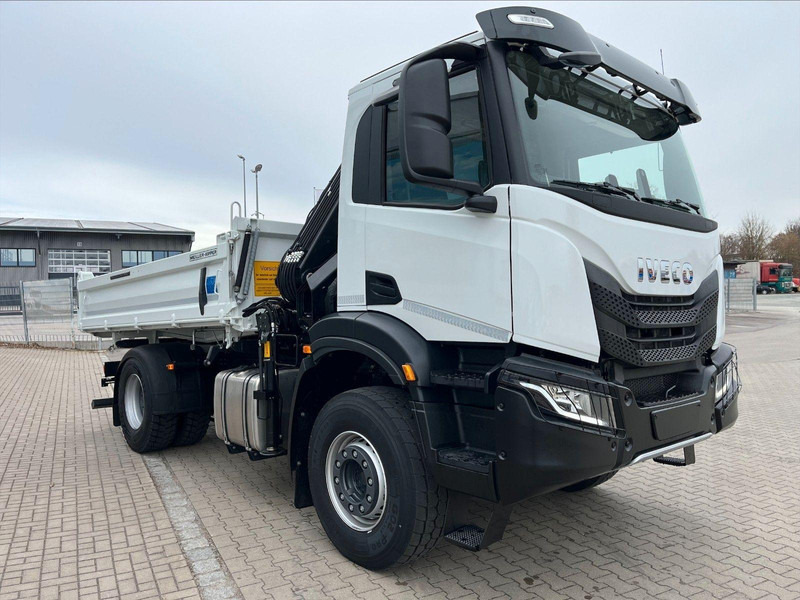 Iveco X-WAY AD200X36/P HR OFF 3 way tipper - Sklápěč, Auto s hydraulickou rukou: obrázek 1 Iveco X-WAY AD200X36/P HR OFF 3 way tipper - Sklápěč, Auto s hydraulickou rukou: obrázek 1