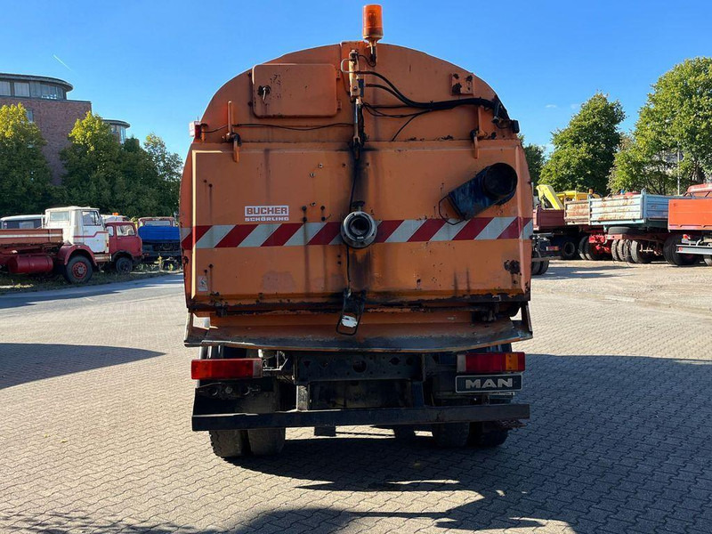 MAN 15.163 Utcaseprő - Zametací vůz: obrázek 4 MAN 15.163 Utcaseprő - Zametací vůz: obrázek 4