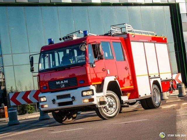 Hasičský vůz MAN L 80 4x4 Straż Pożarna Firetruck Feuerwehr: obrázek 8