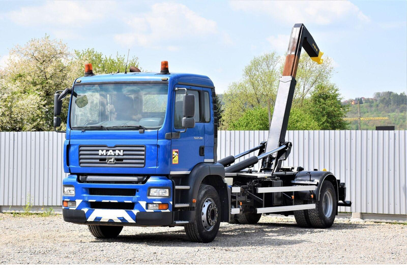 MAN TGA 18.310 - Hákový nosič kontejnerů: obrázek 2 MAN TGA 18.310 - Hákový nosič kontejnerů: obrázek 2