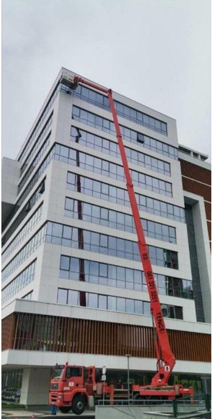 MAN TGA 26.350 6x4 Emelőkosaras 53m - Autoplošina: obrázek 4 MAN TGA 26.350 6x4 Emelőkosaras 53m - Autoplošina: obrázek 4