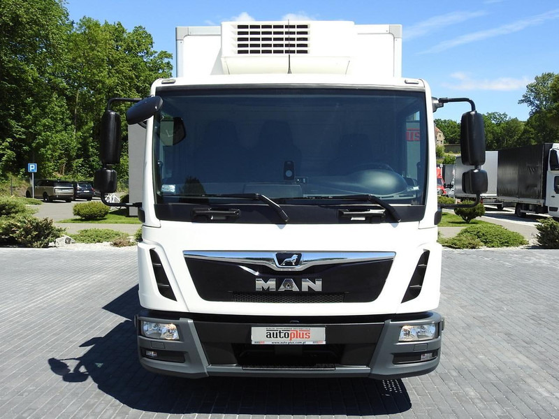 MAN TGL 10.180 KONTENER CHŁODNIA -20*C 11 PALET ZASILANIE 230V KLIMA - Chladírenský nákladní automobil: obrázek 5 MAN TGL 10.180 KONTENER CHŁODNIA -20*C 11 PALET ZASILANIE 230V KLIMA - Chladírenský nákladní automobil: obrázek 5