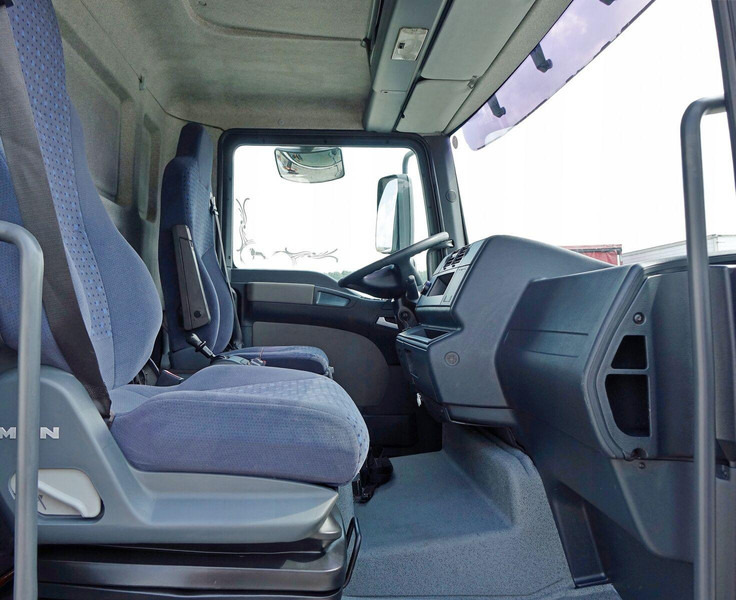Sklápěč, Auto s hydraulickou rukou MAN TGL 7.150 + FASSI F60 * TOPZUSTAND: obrázek 11