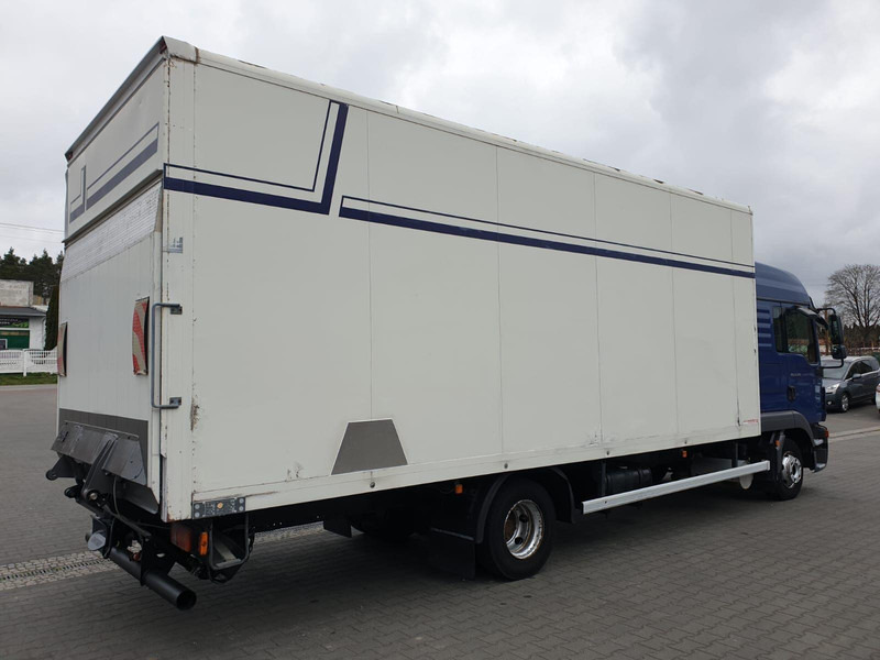 MAN TGL 8.220 EURO 5 CONTAINER+LIFT - Skříňový nákladní auto: obrázek 4 MAN TGL 8.220 EURO 5 CONTAINER+LIFT - Skříňový nákladní auto: obrázek 4