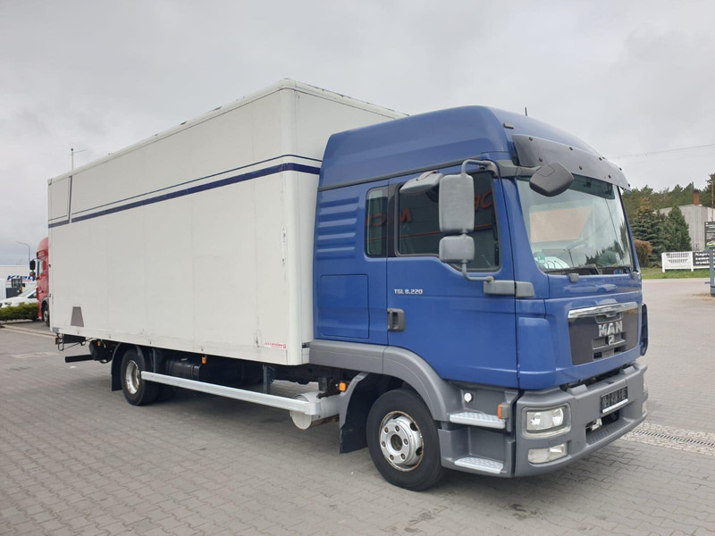MAN TGL 8.220 EURO 5 CONTAINER+LIFT - Skříňový nákladní auto: obrázek 5 MAN TGL 8.220 EURO 5 CONTAINER+LIFT - Skříňový nákladní auto: obrázek 5