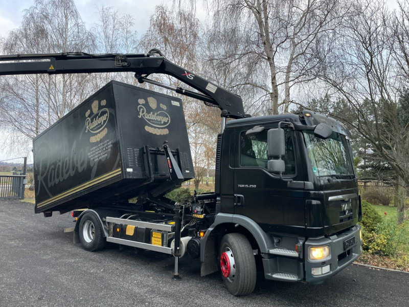 MAN TGM 15.250 Hoof lift + Crane - Hákový nosič kontejnerů, Auto s hydraulickou rukou: obrázek 4 MAN TGM 15.250 Hoof lift + Crane - Hákový nosič kontejnerů, Auto s hydraulickou rukou: obrázek 4