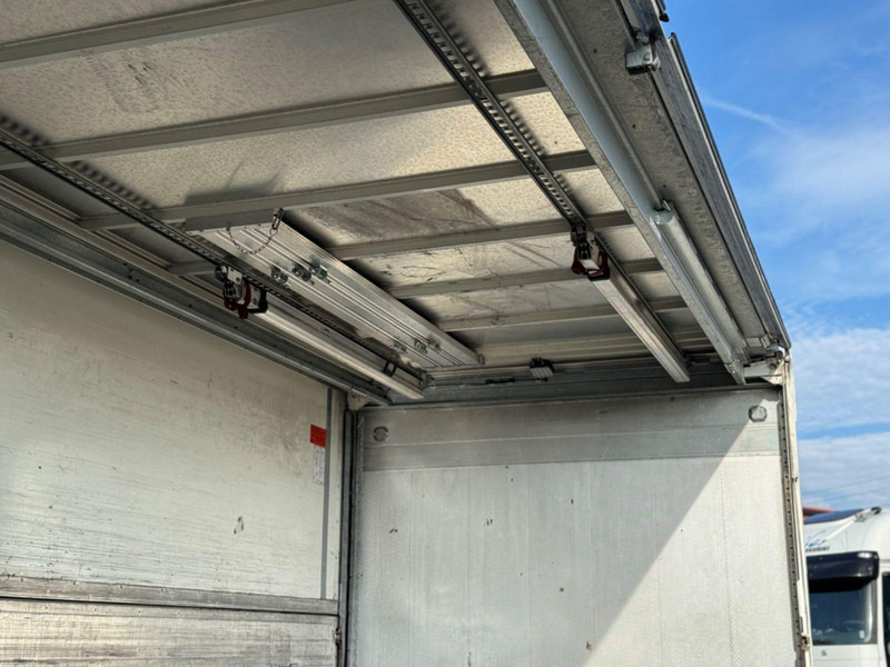 MAN TGM 18.290 L Beverage Truck + Tail Lift - Skříňový nákladní auto: obrázek 5 MAN TGM 18.290 L Beverage Truck + Tail Lift - Skříňový nákladní auto: obrázek 5