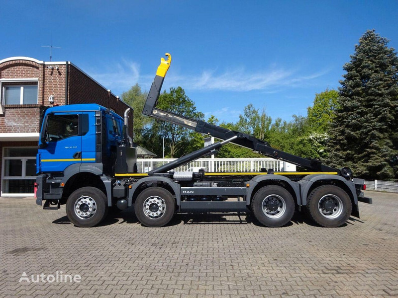 MAN TGS 35.510 Hook lift truck 8x4 - Hákový nosič kontejnerů: obrázek 4 MAN TGS 35.510 Hook lift truck 8x4 - Hákový nosič kontejnerů: obrázek 4