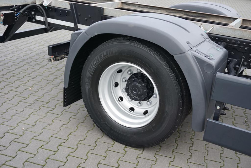 Podvozek s kabinou MAN TGX / 18.460 / ACC / E 6 / XLX / BDF / 7,15 M , 7,45 M: obrázek 19