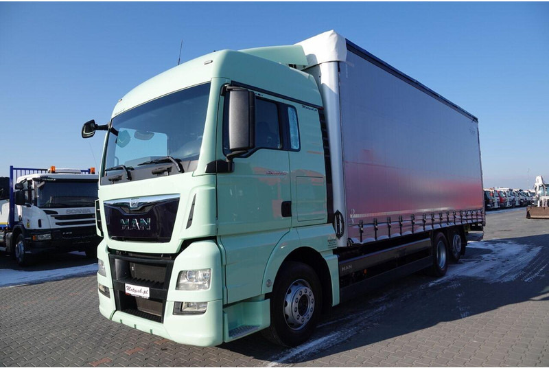 MAN TGX 26.440 / 6x2 / FIRANKA - 8,15 m / SOLÓWKA / WINDA ZAŁADOWCZA - Plachtový nákladní auto: obrázek 3 MAN TGX 26.440 / 6x2 / FIRANKA - 8,15 m / SOLÓWKA / WINDA ZAŁADOWCZA - Plachtový nákladní auto: obrázek 3