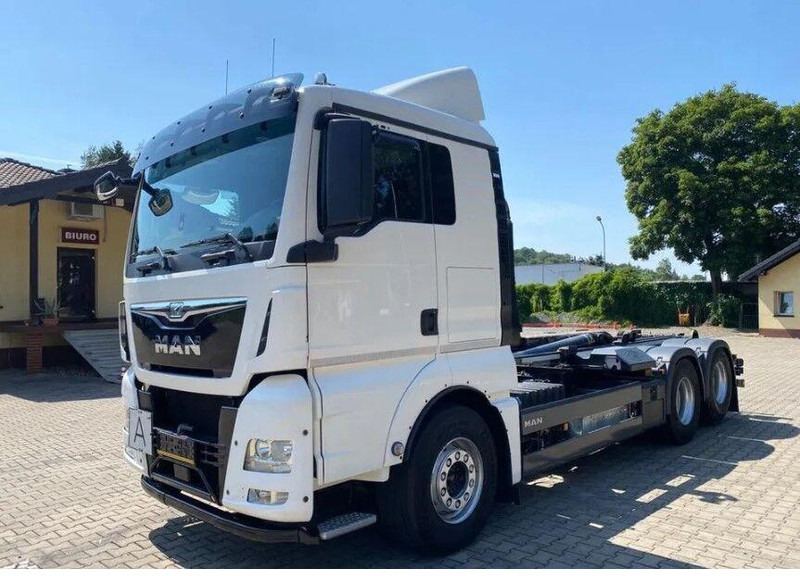 MAN TGX 26.440 - Hákový nosič kontejnerů: obrázek 2 MAN TGX 26.440 - Hákový nosič kontejnerů: obrázek 2