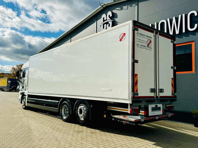 MAN TGX 26.440 // E6 // chłodnia z windą // 22 Epal // sypialka - Chladírenský nákladní automobil: obrázek 4 MAN TGX 26.440 // E6 // chłodnia z windą // 22 Epal // sypialka - Chladírenský nákladní automobil: obrázek 4