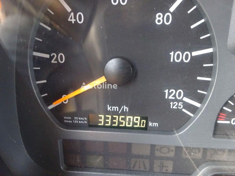 Ramenový nosič kontajnerov Mercedes-Benz 2633 Axor - Skip loader: obrázek 16 Ramenový nosič kontajnerov Mercedes-Benz 2633 Axor - Skip loader: obrázek 16