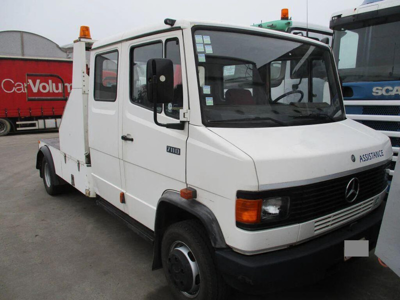 Mercedes-Benz 711D - Doka towing truck - Odtahovka: obrázek 4 Mercedes-Benz 711D - Doka towing truck - Odtahovka: obrázek 4