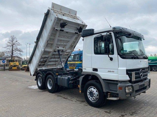 Mercedes-Benz ACTROS 2641 - Sklápěč: obrázek 2 Mercedes-Benz ACTROS 2641 - Sklápěč: obrázek 2