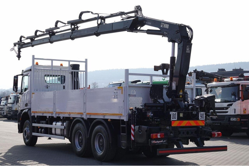 Mercedes-Benz AROCS 2643 / 6x4 / SKRZYNIOWY- 6,8 m / + HDS HIAB 144 wysów: 13 - Nákladní automobil valníkový/ Plošinový, Auto s hydraulickou rukou: obrázek 4 Mercedes-Benz AROCS 2643 / 6x4 / SKRZYNIOWY- 6,8 m / + HDS HIAB 144 wysów: 13 - Nákladní automobil valníkový/ Plošinový, Auto s hydraulickou rukou: obrázek 4