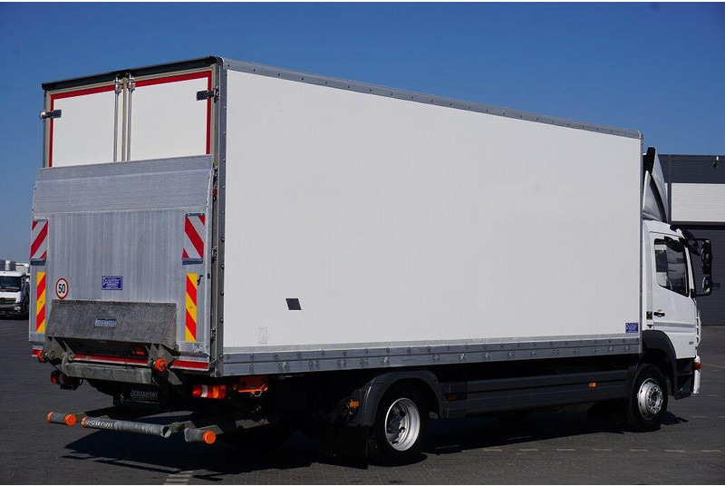 Mercedes-Benz ATEGO / 1221 / ACC / EURO 6 / KONTENER + WINDA / 17 PALET - Skříňový nákladní auto: obrázek 5 Mercedes-Benz ATEGO / 1221 / ACC / EURO 6 / KONTENER + WINDA / 17 PALET - Skříňový nákladní auto: obrázek 5