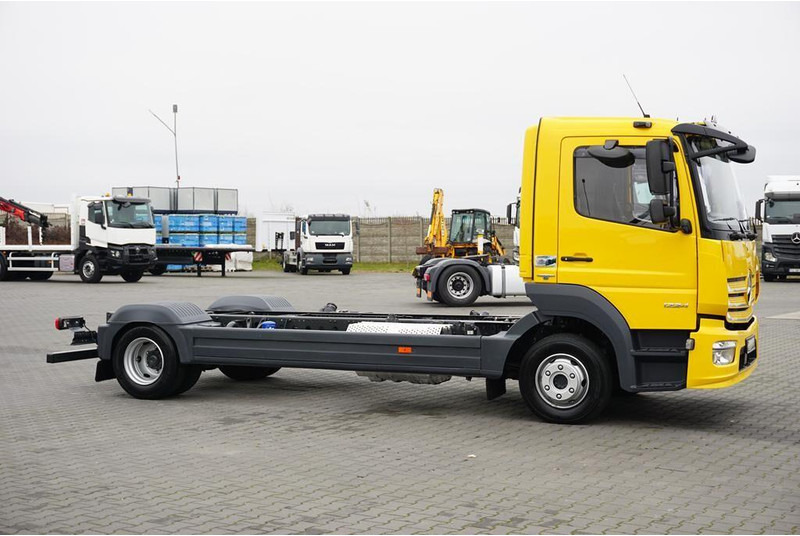 Mercedes-Benz ATEGO / 1224 / ACC / EURO 6 / PODWOZIE DO ZABUDOWY / DŁ. 4,8 M - Podvozek s kabinou: obrázek 4 Mercedes-Benz ATEGO / 1224 / ACC / EURO 6 / PODWOZIE DO ZABUDOWY / DŁ. 4,8 M - Podvozek s kabinou: obrázek 4