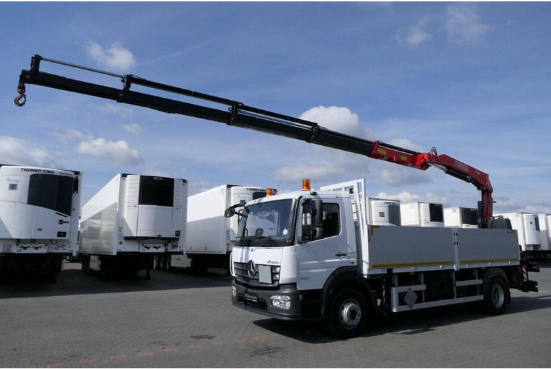 Mercedes-Benz ATEGO 16 30 - Nákladní automobil valníkový/ Plošinový, Auto s hydraulickou rukou: obrázek 2 Mercedes-Benz ATEGO 16 30 - Nákladní automobil valníkový/ Plošinový, Auto s hydraulickou rukou: obrázek 2