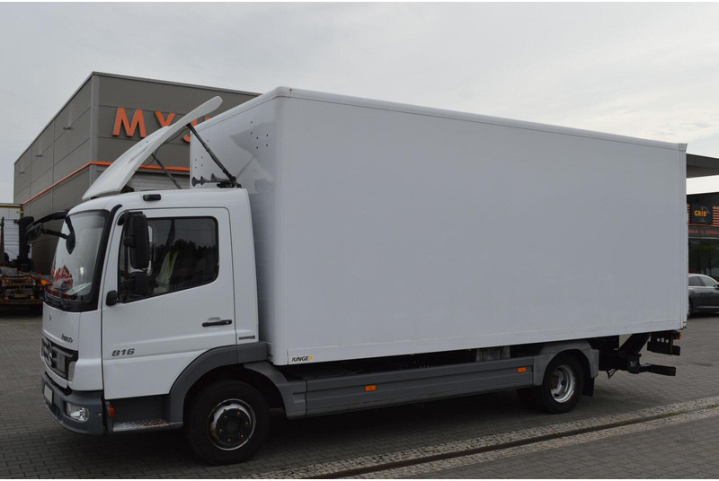 Mercedes-Benz ATEGO 816 CONTAINER+LIFT EURO 5 - Skříňový nákladní auto: obrázek 2 Mercedes-Benz ATEGO 816 CONTAINER+LIFT EURO 5 - Skříňový nákladní auto: obrázek 2