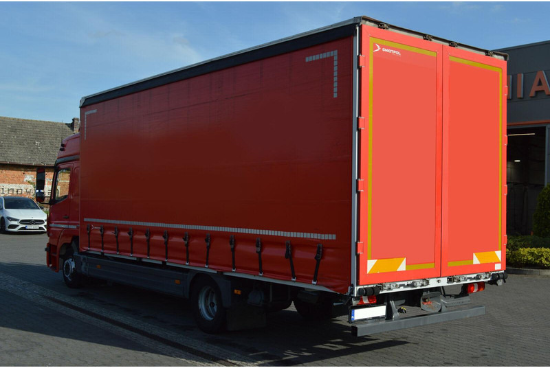 Mercedes-Benz ATEGO 824 EURO 6 1.HAND CURTAINE TILT - Plachtový nákladní auto: obrázek 3 Mercedes-Benz ATEGO 824 EURO 6 1.HAND CURTAINE TILT - Plachtový nákladní auto: obrázek 3