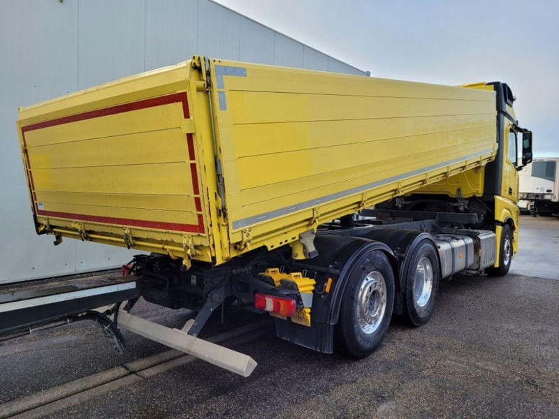 Mercedes-Benz Actros 2551 - Sklápěč: obrázek 4 Mercedes-Benz Actros 2551 - Sklápěč: obrázek 4