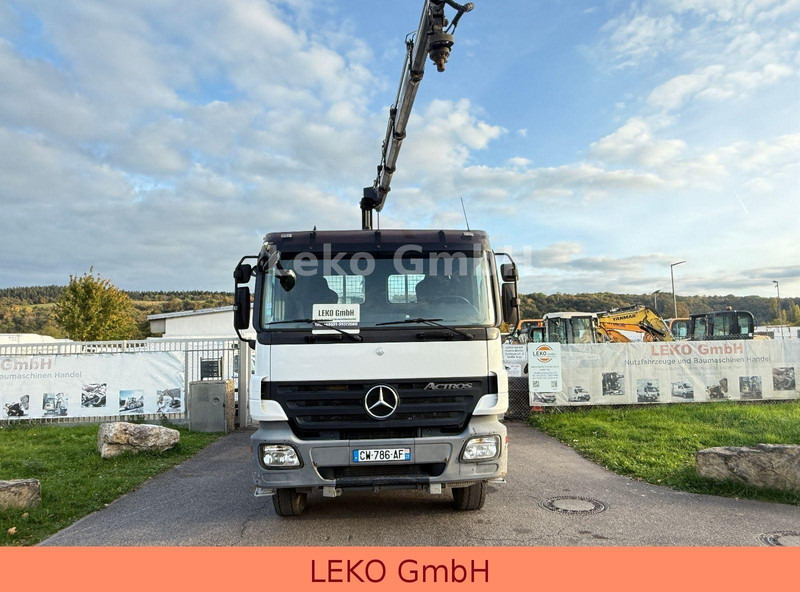 Mercedes-Benz Actros 2636-Plateau Hiab Krahn - Nákladní automobil valníkový/ Plošinový, Auto s hydraulickou rukou: obrázek 3 Mercedes-Benz Actros 2636-Plateau Hiab Krahn - Nákladní automobil valníkový/ Plošinový, Auto s hydraulickou rukou: obrázek 3